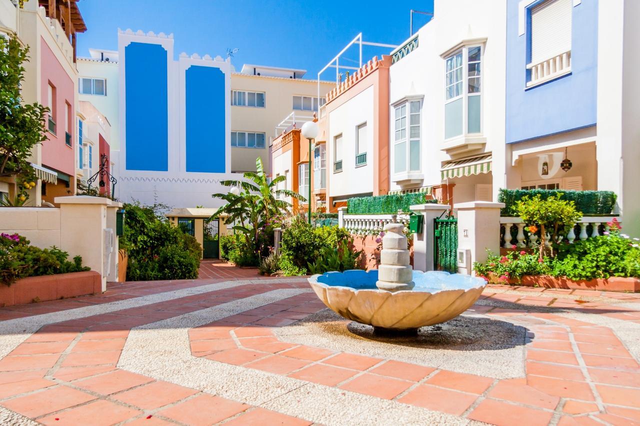 Apartamentos Nerja Medina Canovas Exterior foto