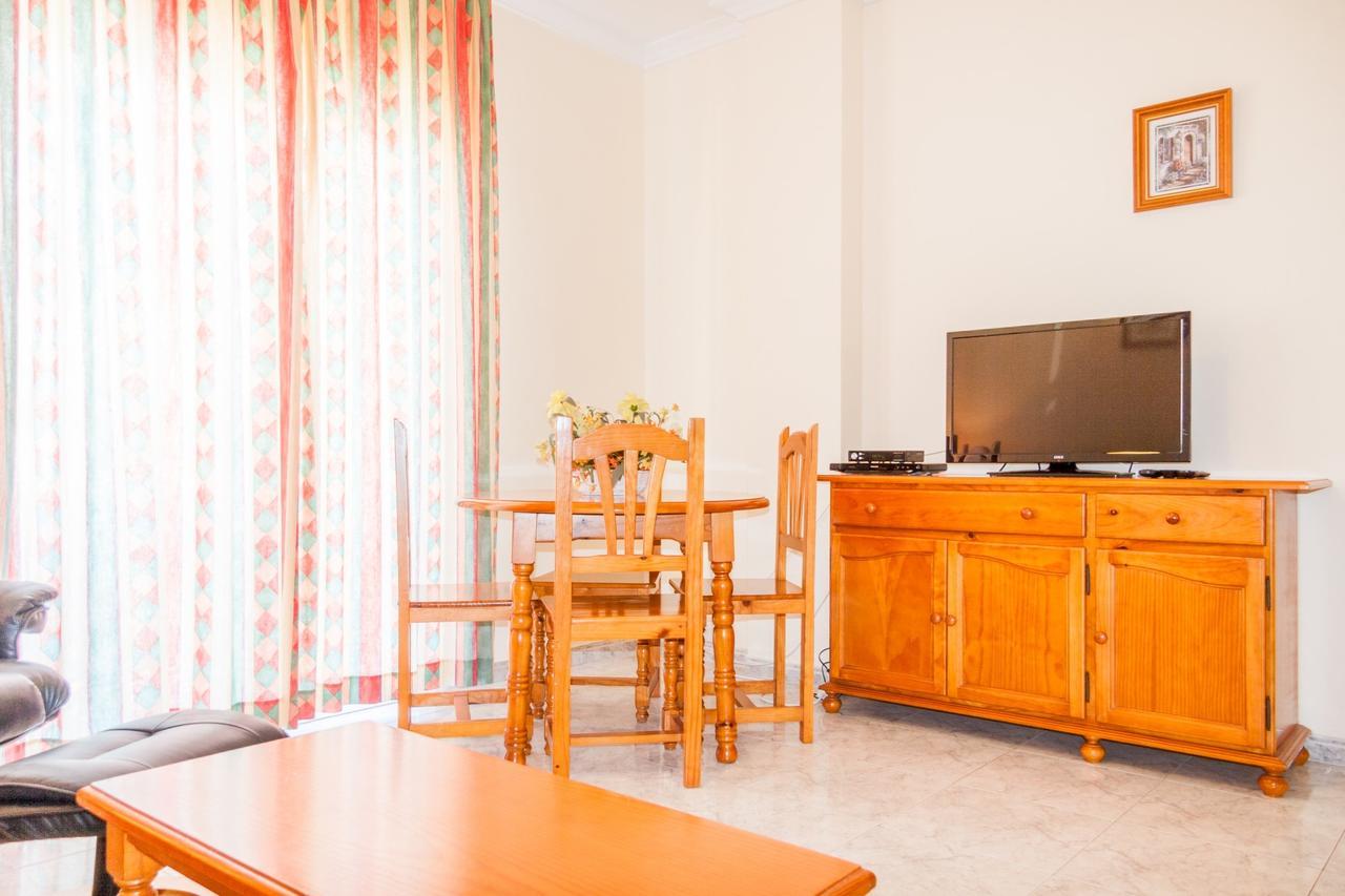 Apartamentos Nerja Medina Canovas Exterior foto