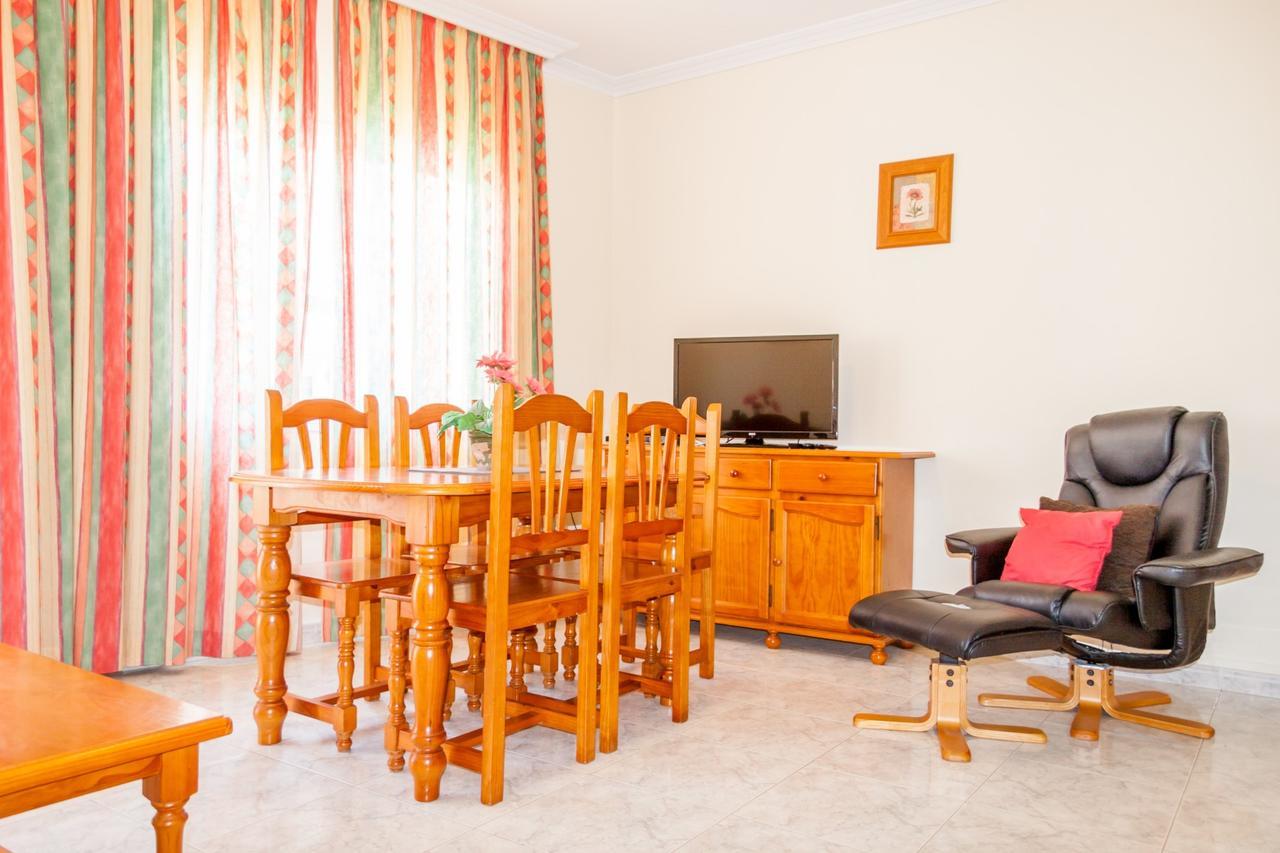Apartamentos Nerja Medina Canovas Exterior foto